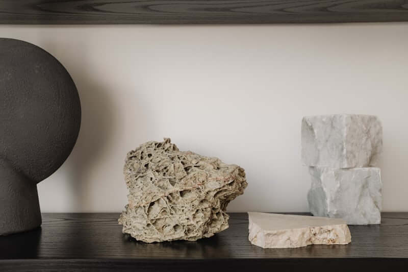 Console table styled with objects grouped in odd numbers
